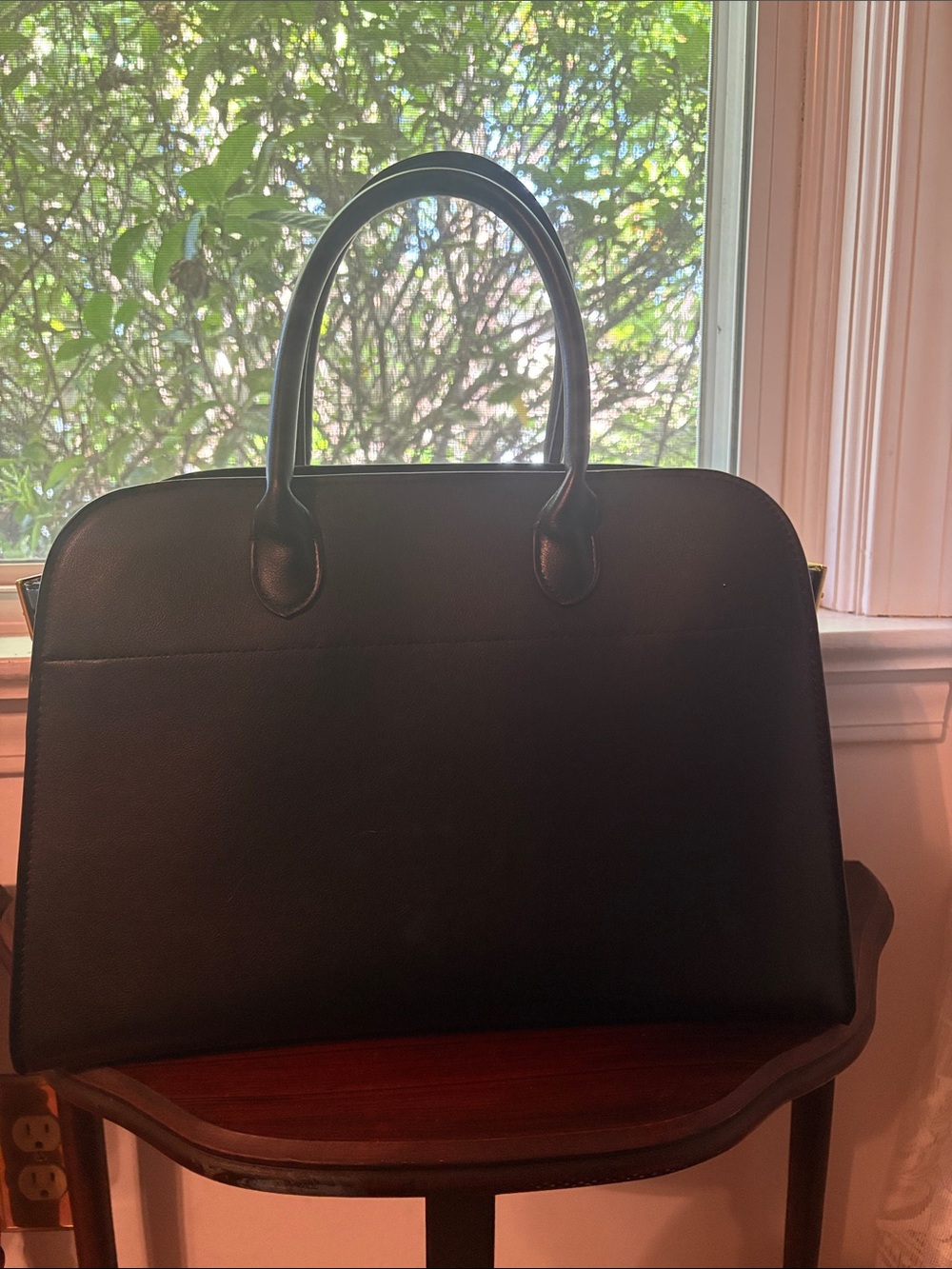 Classic Black Leather Tote -